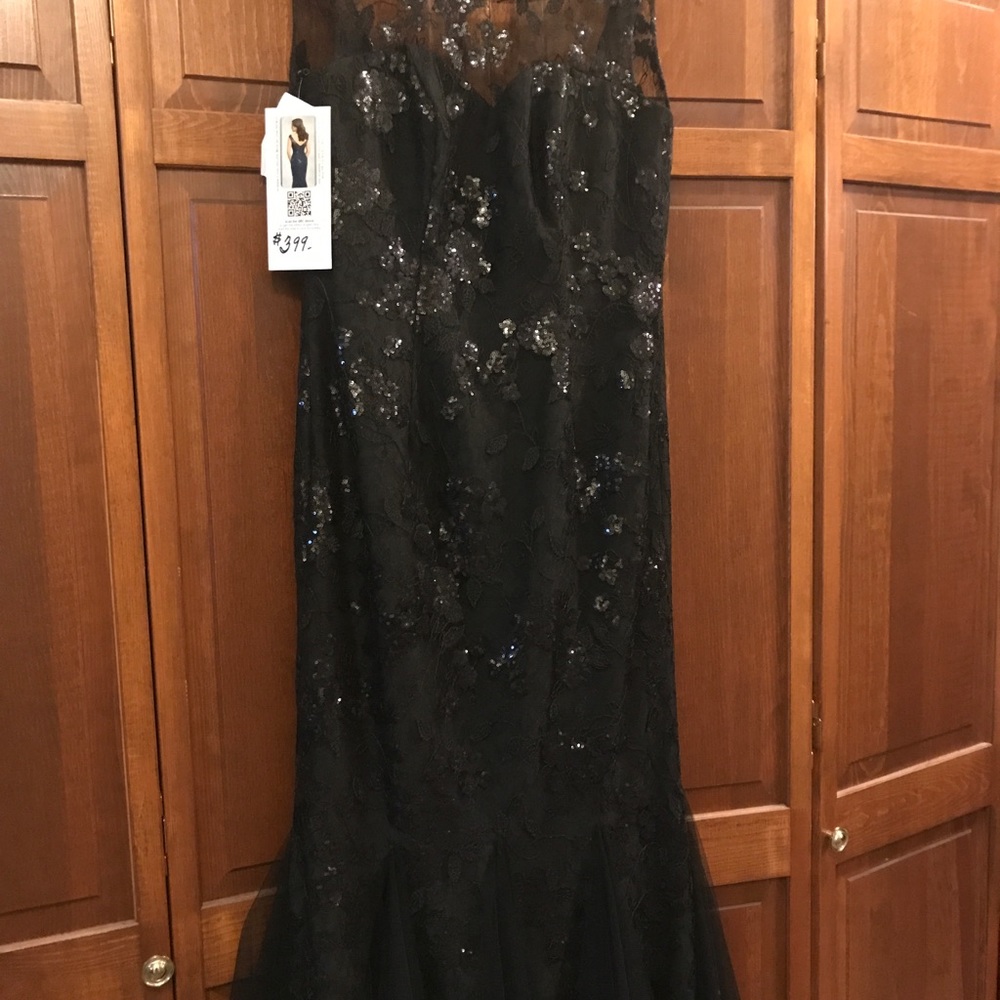 Alfred Angelo black dress size 8